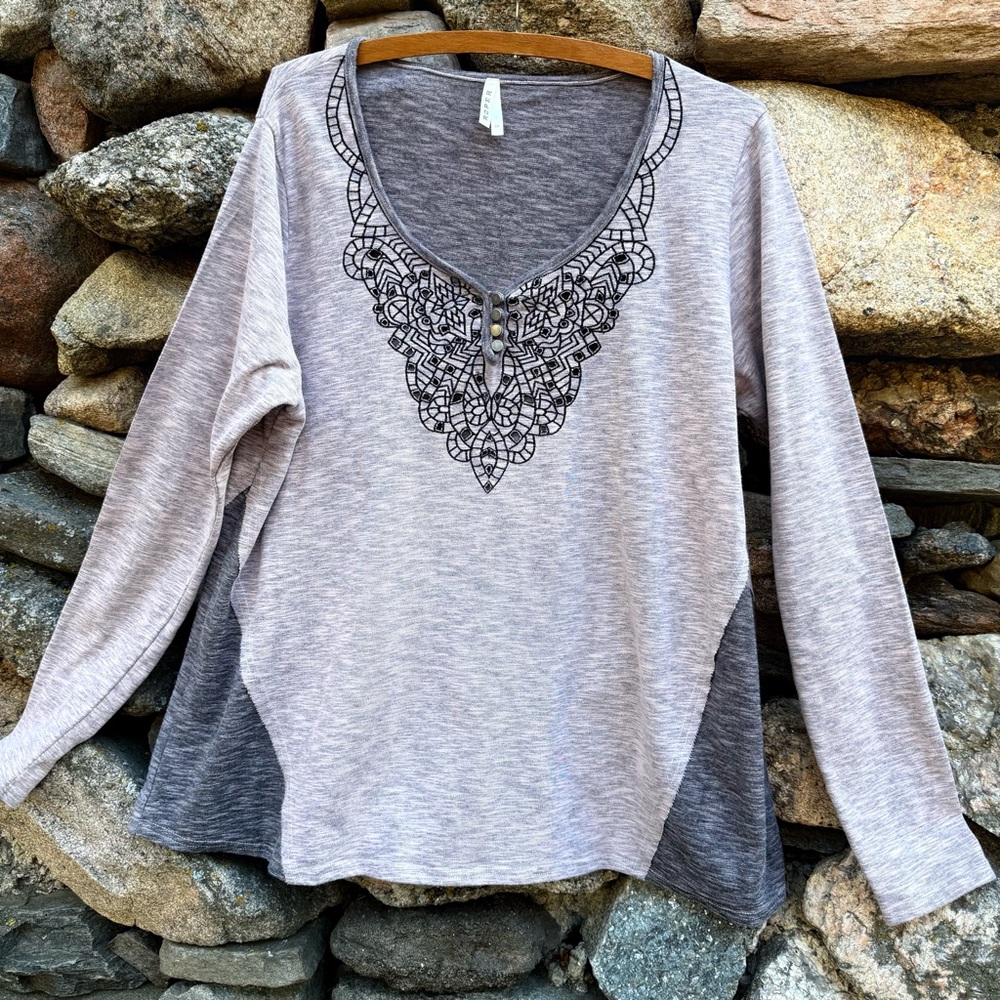 Roper Plus 3X Knit Pullover Top – Embroidered Henley Style